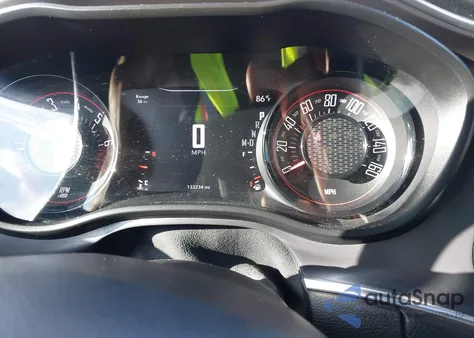 2016 Dodge Challenger Sxt from USA, damaged, VIN 2C3CDZAG2GH240243